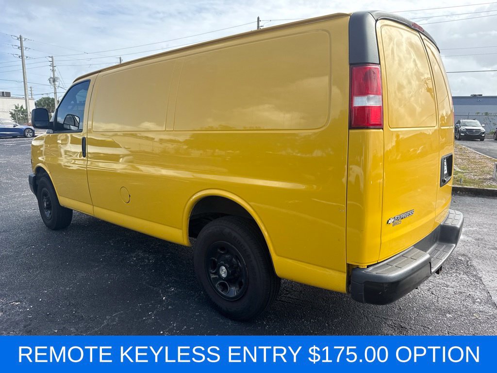 Used 2021 Chevrolet Express 2500 w/ Driver Convenience Package RWD image 4