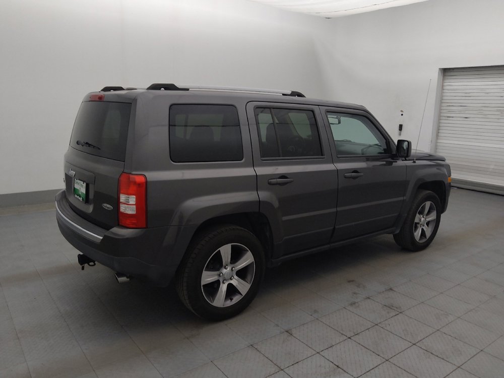 Used 2017 Jeep Patriot High Altitude image 10
