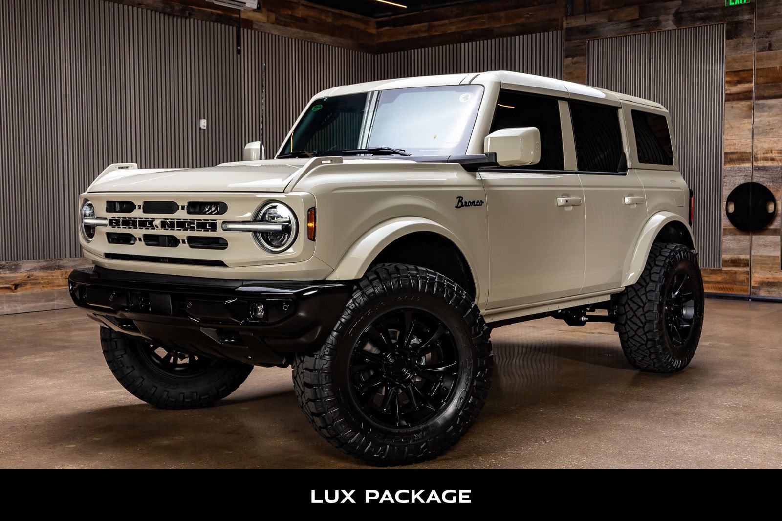 Used 2026 Ford Bronco Outer Banks AWD/4WD image 5