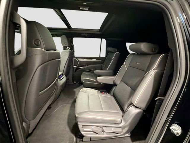 Certified 2025 Cadillac Escalade ESV Premium Luxury image 22