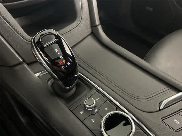 Used 2024 Cadillac XT6 Premium Luxury w/ LPO, Floor Liner Package AWD/4WD image 31