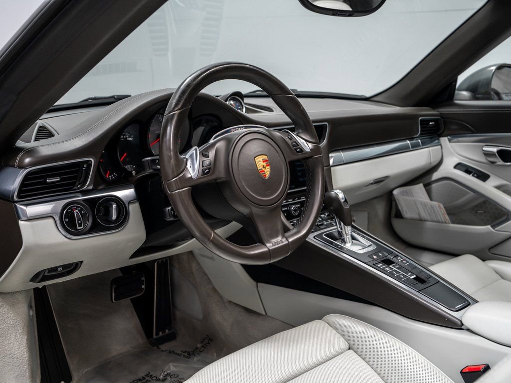 Used 2016 Porsche 911 Targa 4S image 16