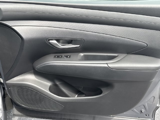 New 2026 Hyundai Tucson Blue SE AWD/4WD image 16