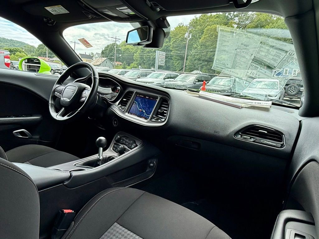 Used 2023 Dodge Challenger R/T w/ Blacktop Package image 24