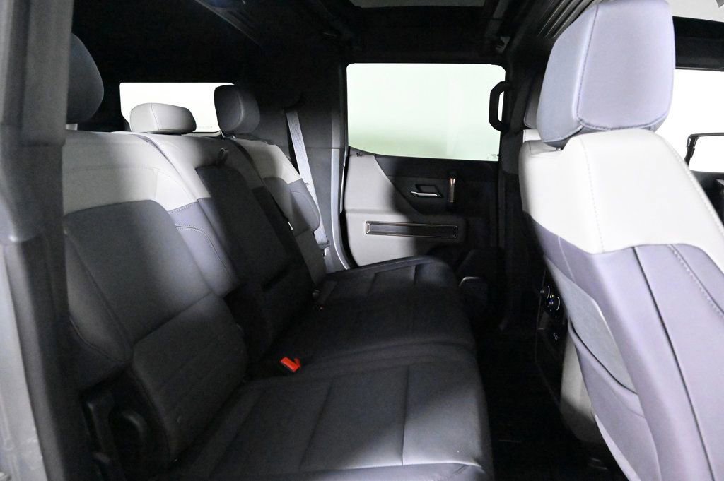 Used 2025 GMC Hummer EV 3X w/ LPO, Illumination Package image 17