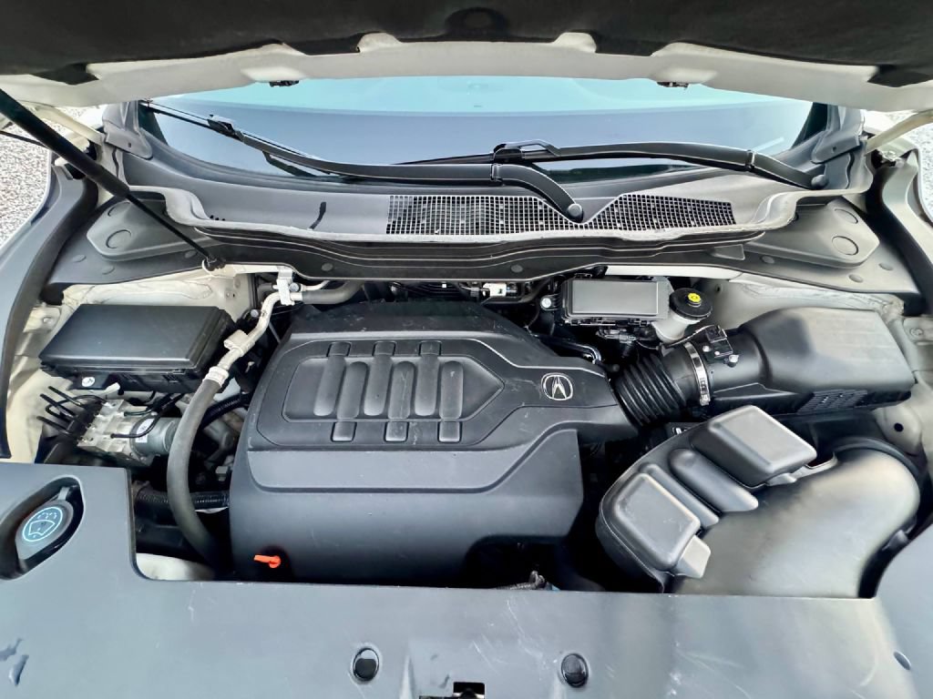 Used 2017 Acura MDX w/ Technology Package AWD/4WD image 14