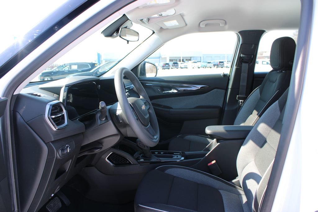 New 2026 Chevrolet TrailBlazer LS image 18