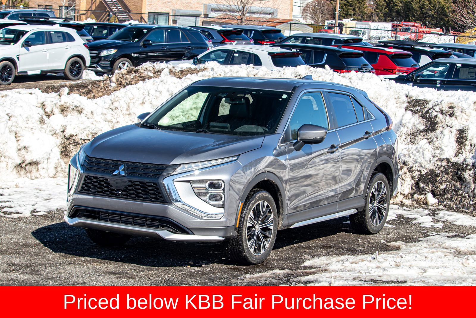 Used 2022 Mitsubishi Eclipse Cross SEL image 1