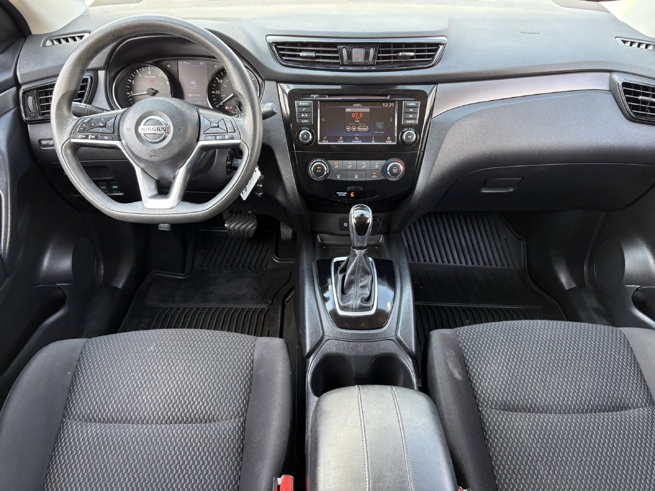 Used 2021 Nissan Rogue Sport S FWD image 12