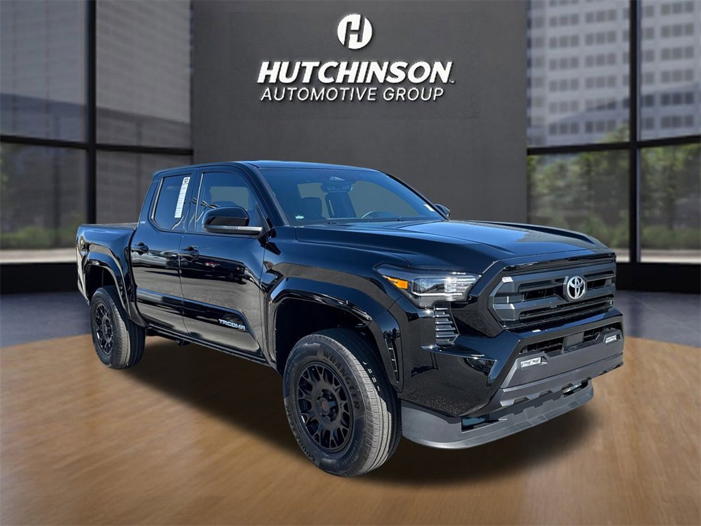 New 2025 Toyota Tacoma SR5