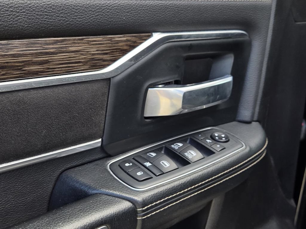 Used 2019 RAM 2500 Laramie w/ Protection Group AWD/4WD image 11