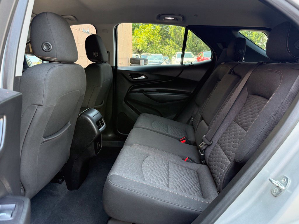 Used 2019 Chevrolet Equinox LT FWD image 15
