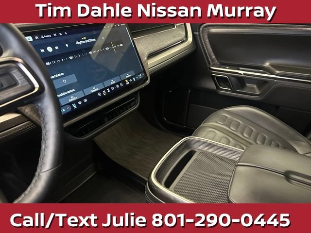 Used 2023 Rivian R1S Adventure AWD/4WD image 30