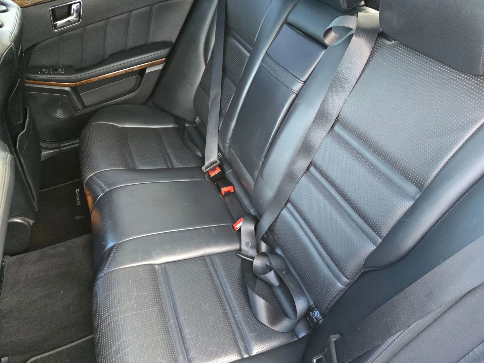 Used 2011 Mercedes-Benz E 63 AMG Sedan image 18