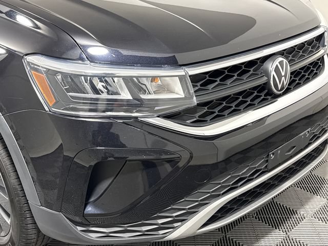 Used 2022 Volkswagen Taos S AWD/4WD image 12