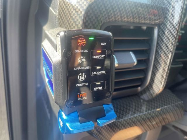 New 2025 Ford F250 Lariat w/ Lariat Ultimate Package image 16