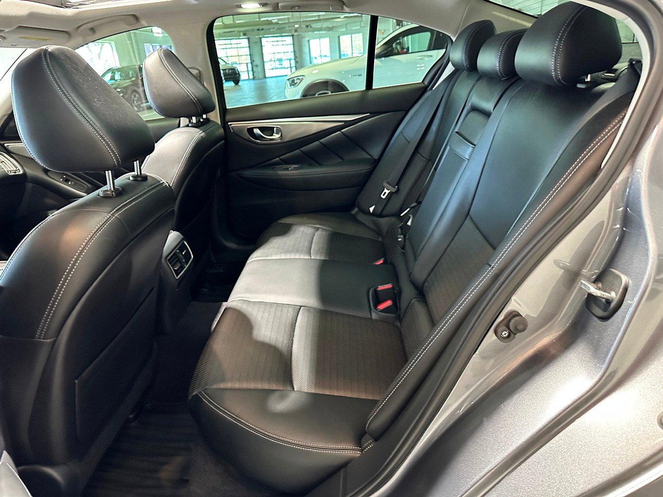 Used 2018 INFINITI Q50 Sport image 13