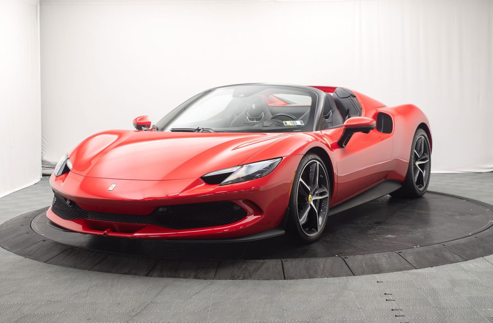 Used 2025 Ferrari 296 GTS RWD image 8