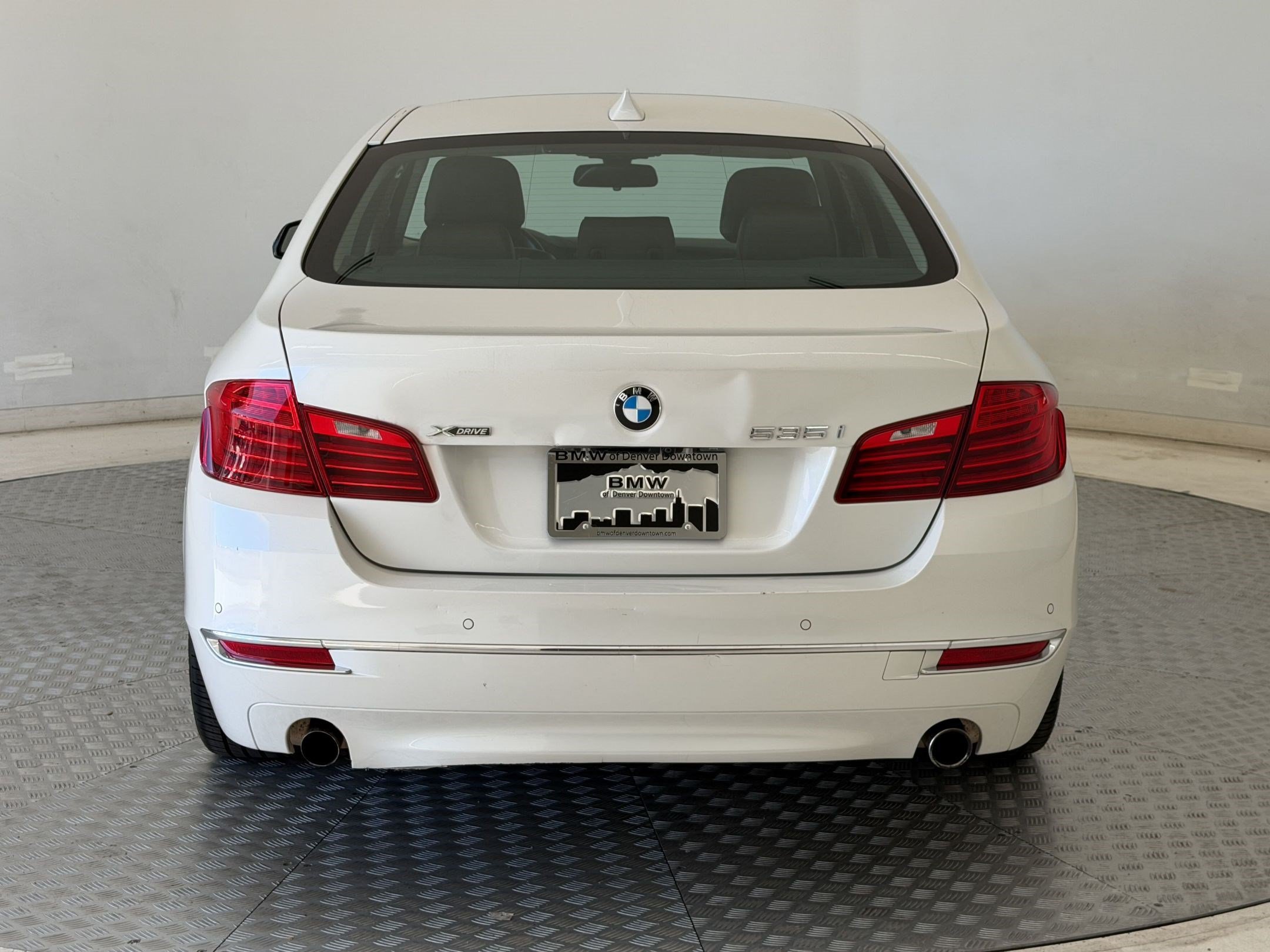 Used 2016 BMW 535i xDrive Sedan AWD/4WD image 10