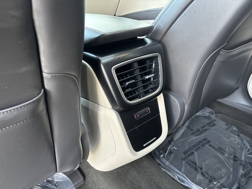 Used 2019 Lincoln Nautilus Reserve image 32