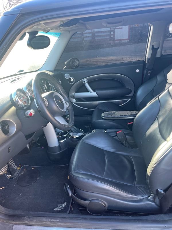 Used 2005 MINI Cooper S image 2