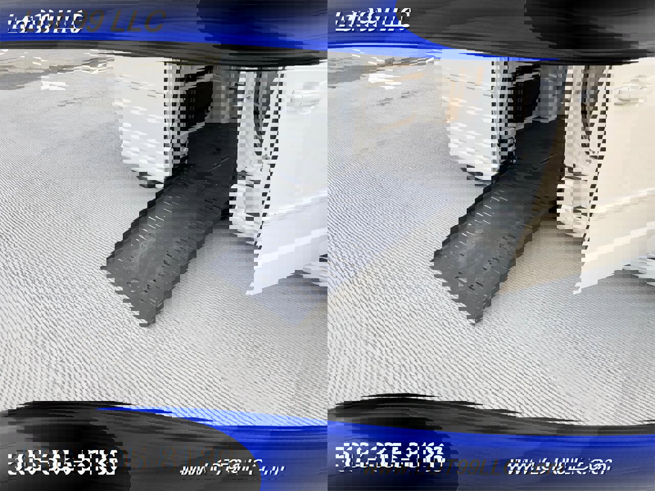 Used 2011 Dodge Grand Caravan Crew image 47