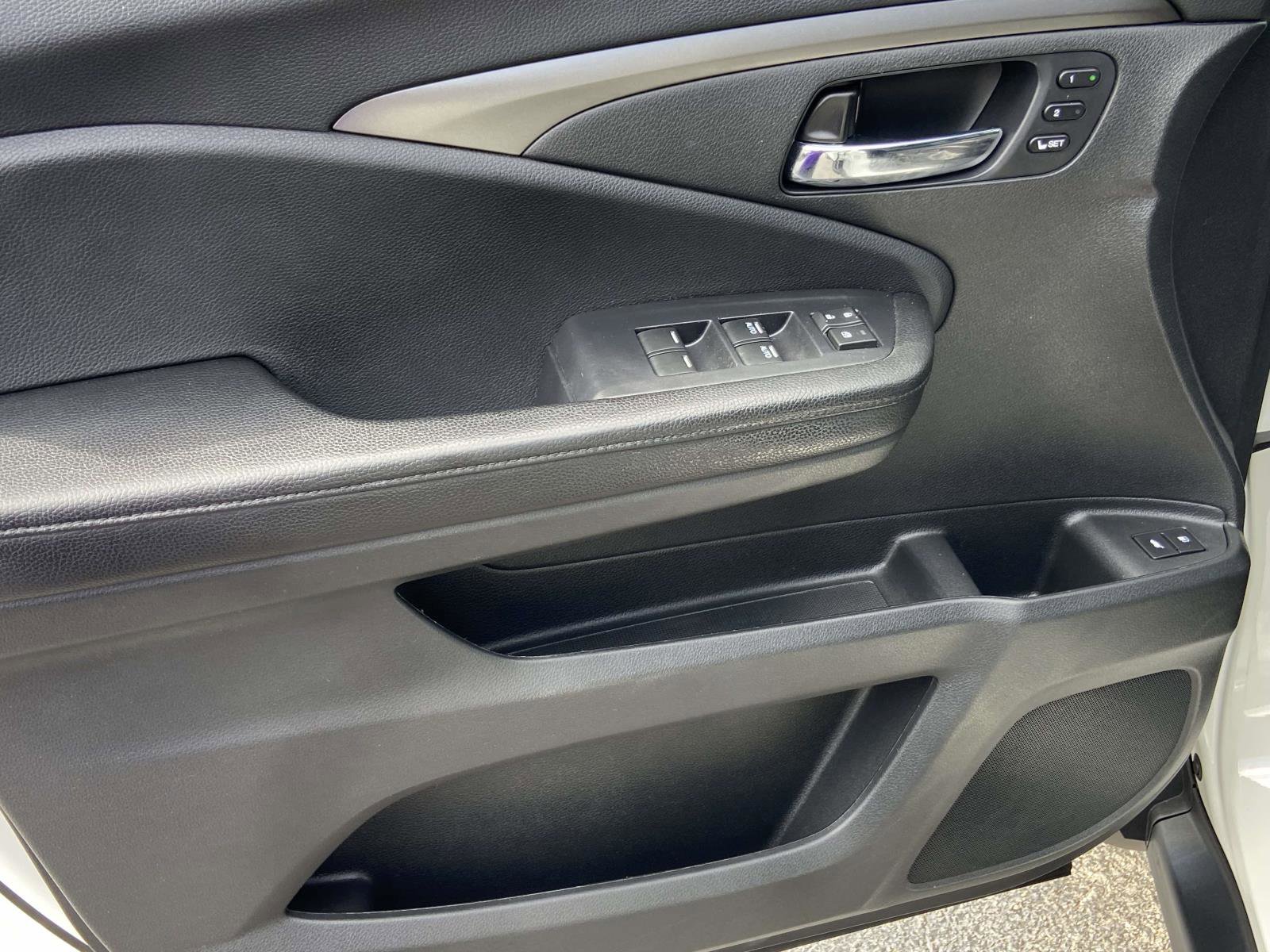 Used 2019 Honda Passport EX-L image 12