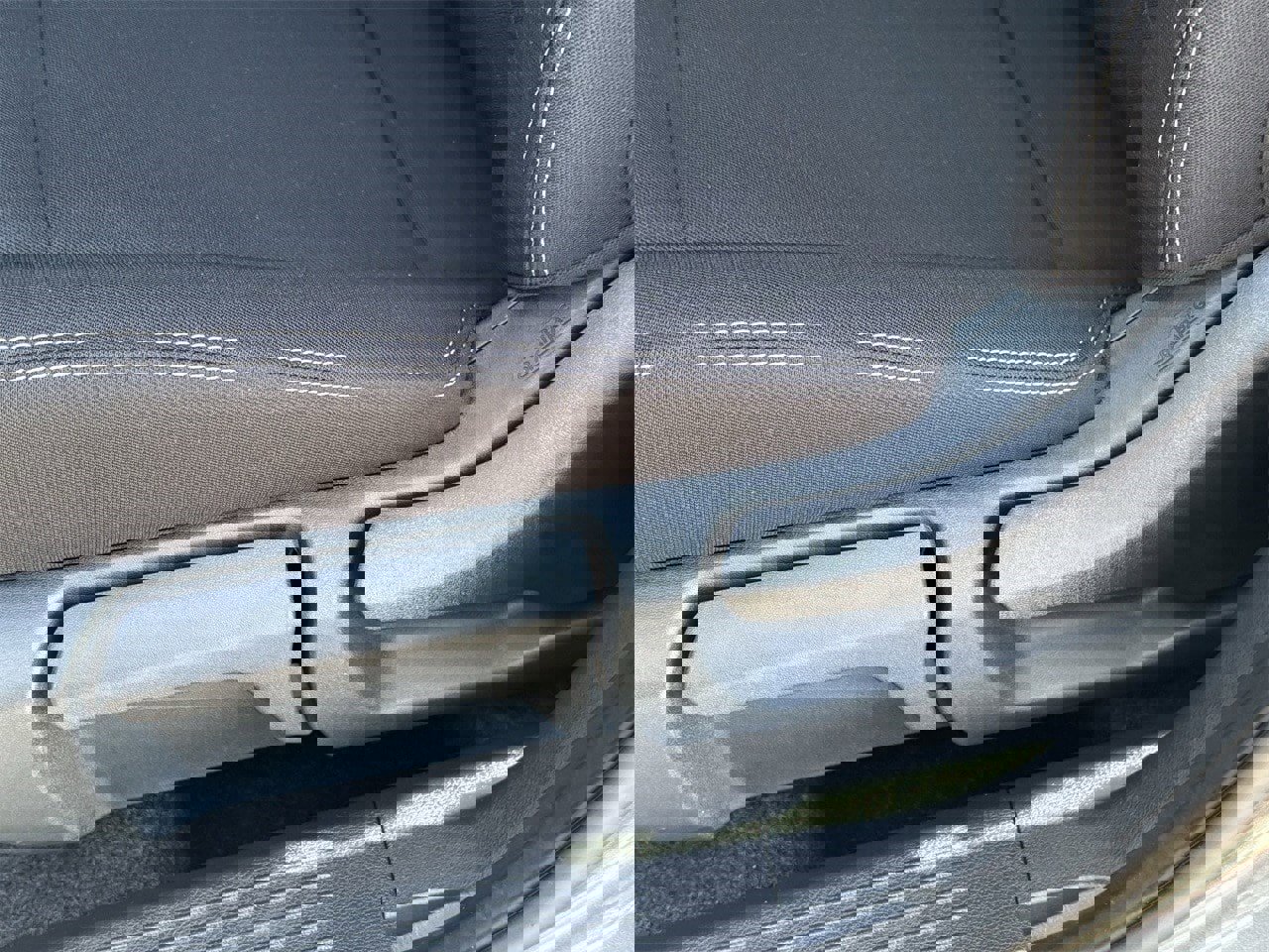 New 2026 Nissan Rogue S image 24