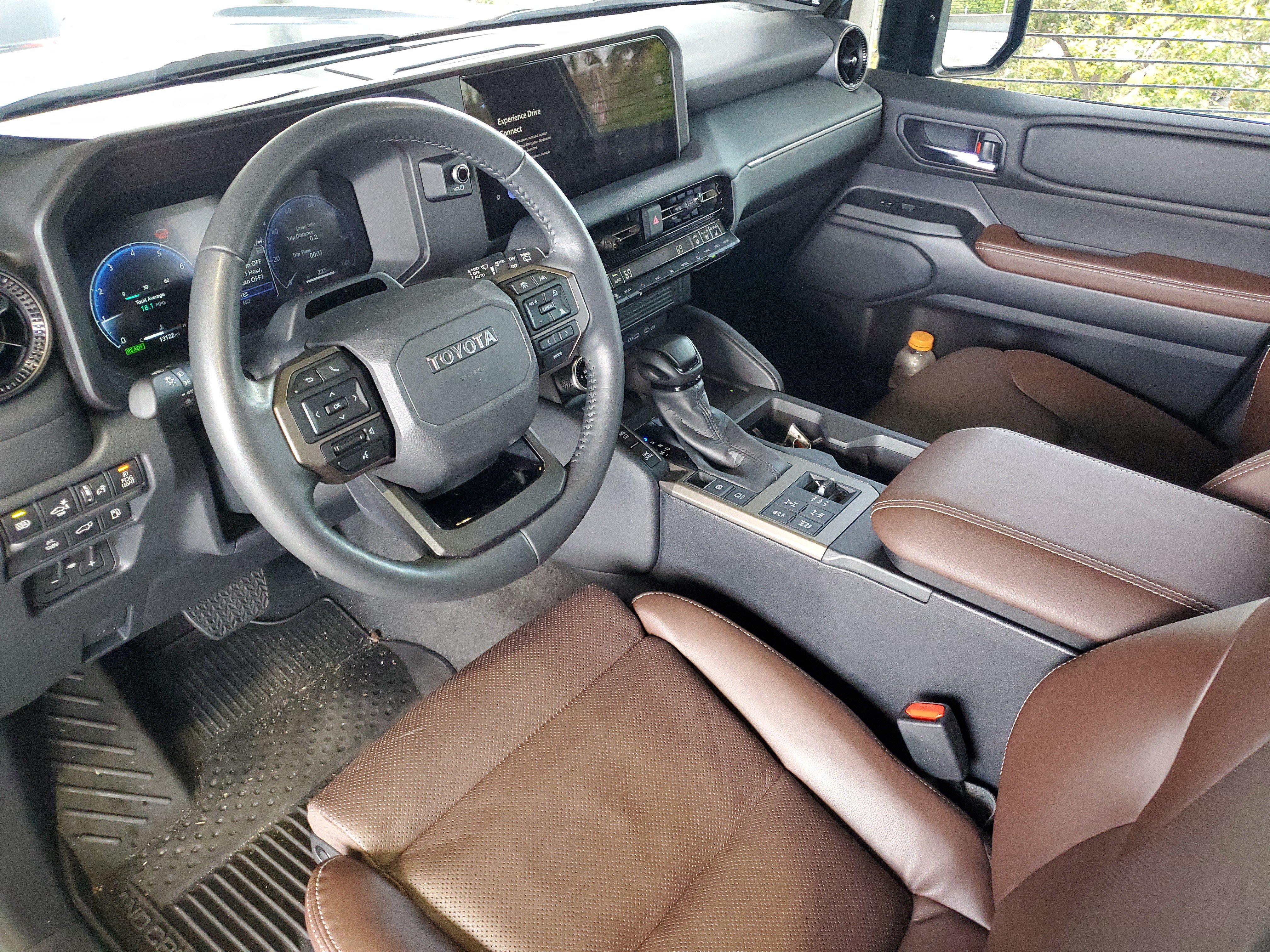 Used 2024 Toyota Land Cruiser w/ Premium Package AWD/4WD image 16