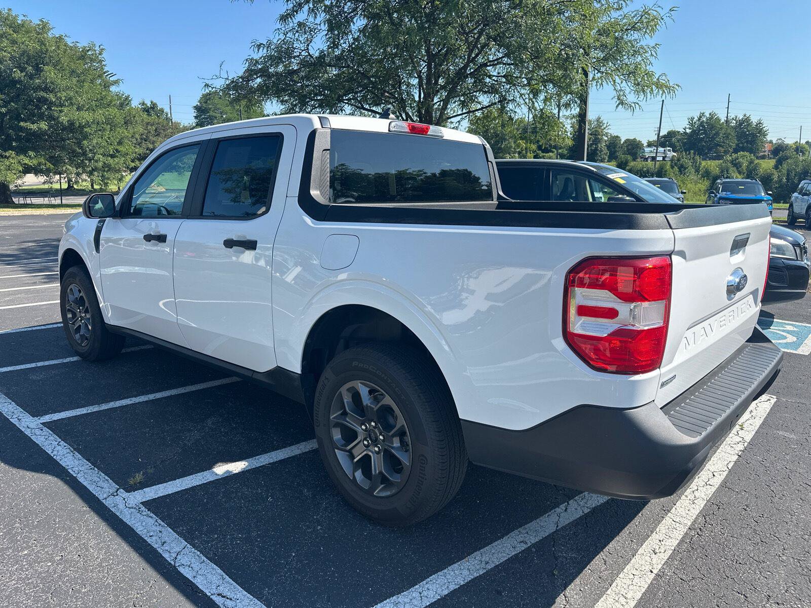 Used 2024 Ford Maverick XLT FWD image 9