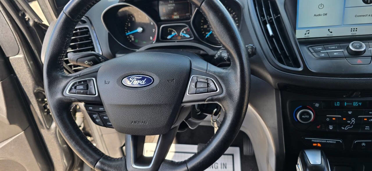 Used 2018 Ford Escape SEL image 48