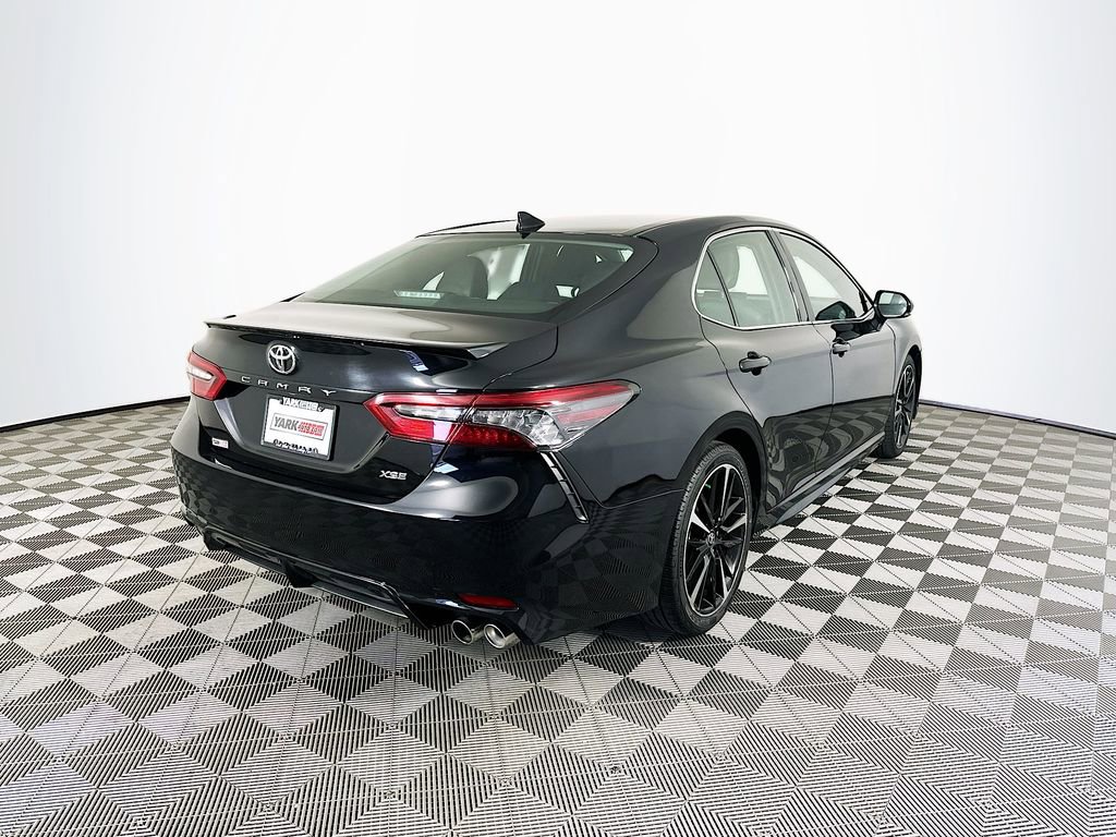 Used 2023 Toyota Camry XSE image 10