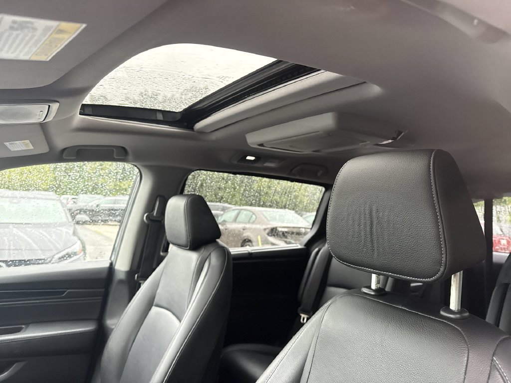 Used 2023 Honda Odyssey Touring image 16