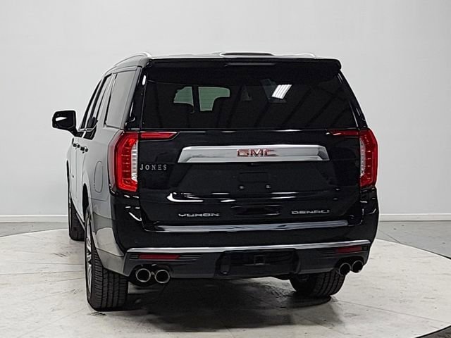 Used 2021 GMC Yukon Denali w/ Advanced Technology Package image 6