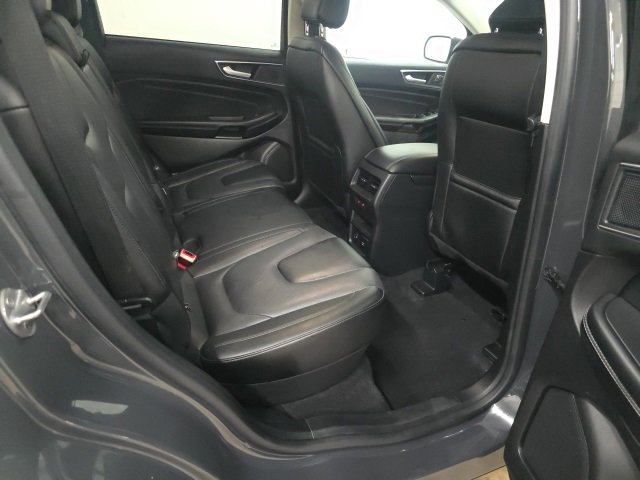 Used 2021 Ford Edge Titanium w/ Equipment Group 301A image 6