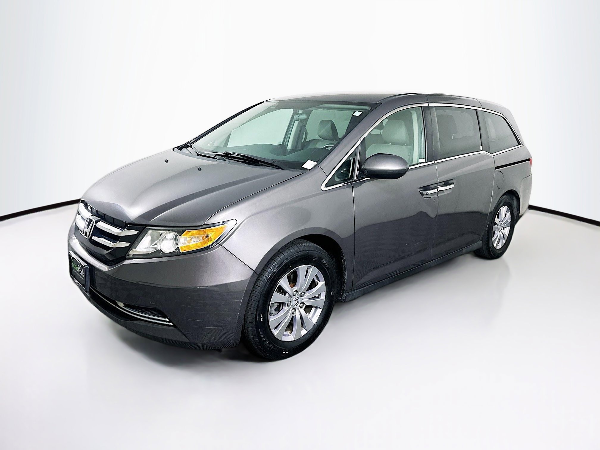 Used 2016 Honda Odyssey SE image 3