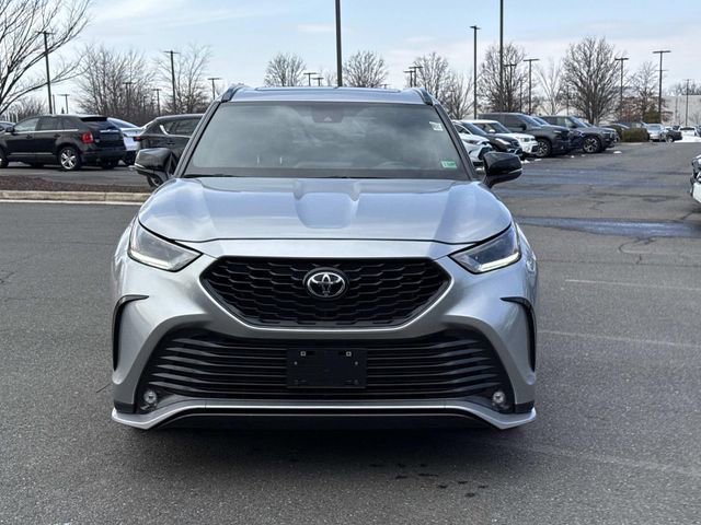 Used 2024 Toyota Highlander XSE image 6