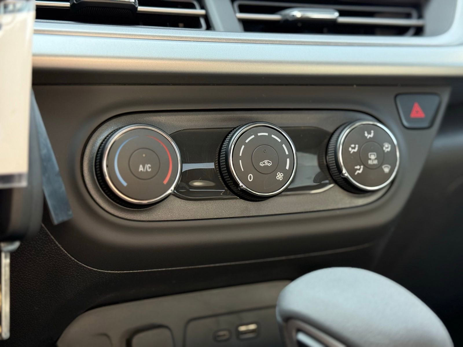 New 2026 Chevrolet Trax LS image 20