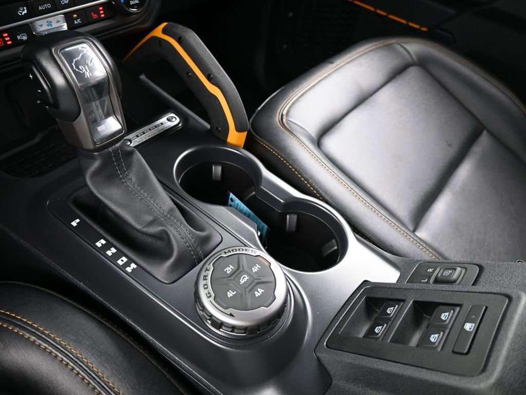 Used 2024 Ford Bronco Badlands image 25