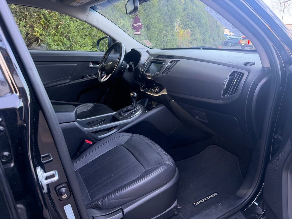 Used 2013 Kia Sportage SX w/ SX Premium Pkg image 13