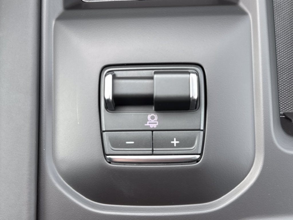 New 2026 GMC Sierra 2500 Denali Ultimate AWD/4WD image 37