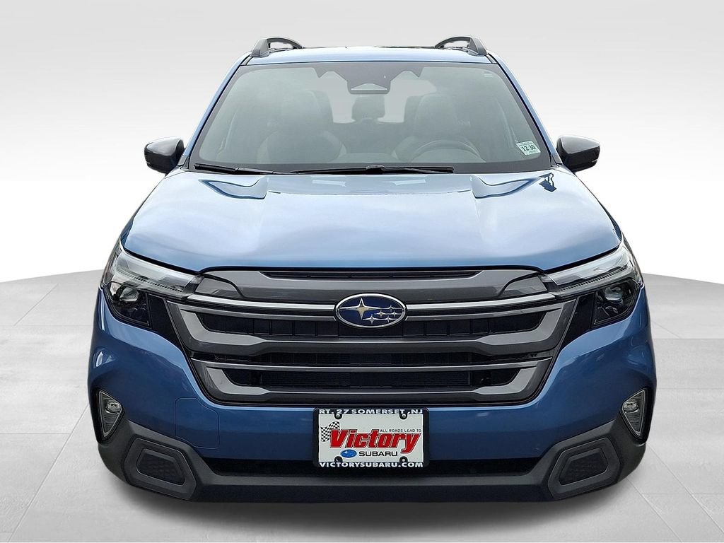 Certified 2025 Subaru Forester Limited AWD/4WD image 2