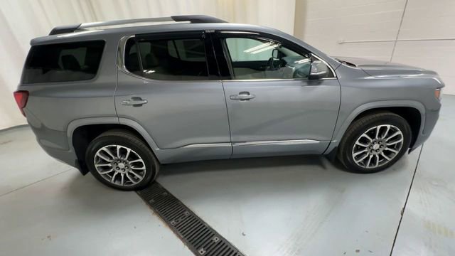 Used 2023 GMC Acadia Denali w/ Denali Ultimate Package image 9