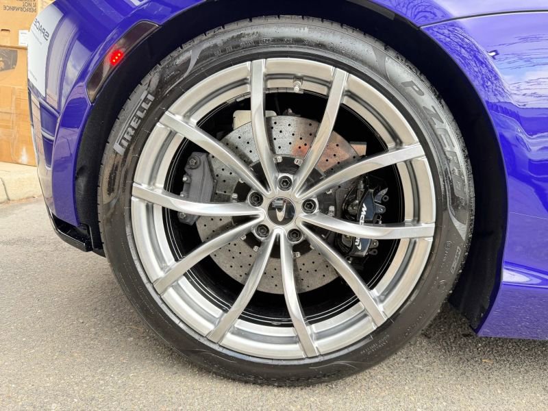 Used 2023 McLaren Artura image 26