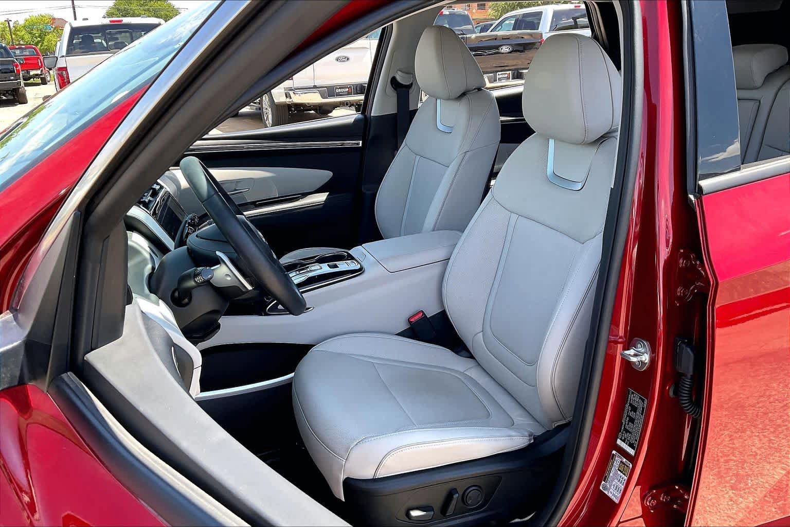 Used 2024 Hyundai Tucson Limited FWD image 8