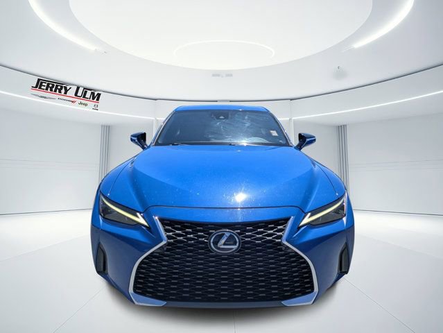 Used 2022 Lexus IS 300 w/ Premium Package RWD image 8