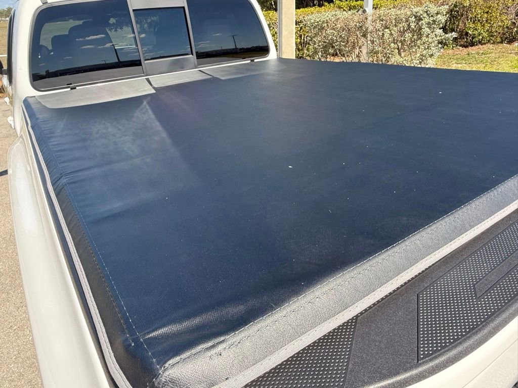 Used 2022 Nissan Frontier SV w/ Technology Package image 38