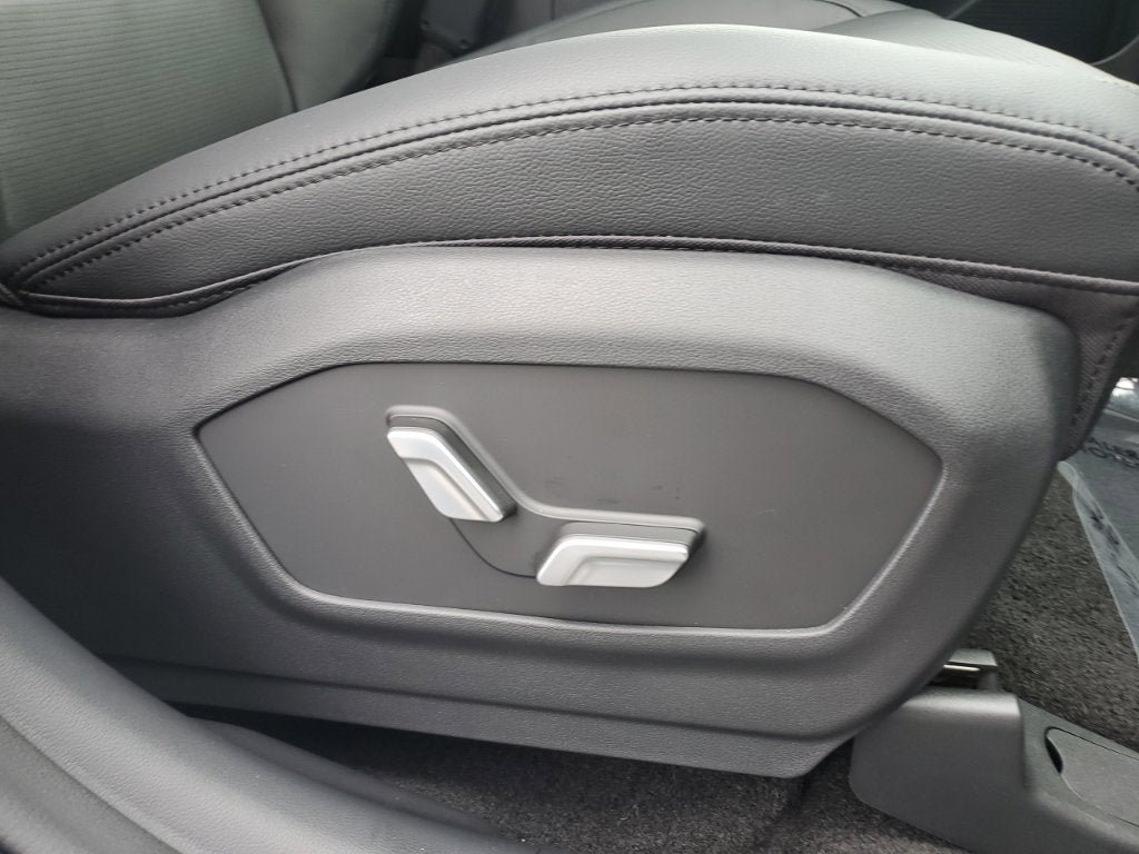 New 2027 Hyundai Santa Fe Limited AWD/4WD image 51