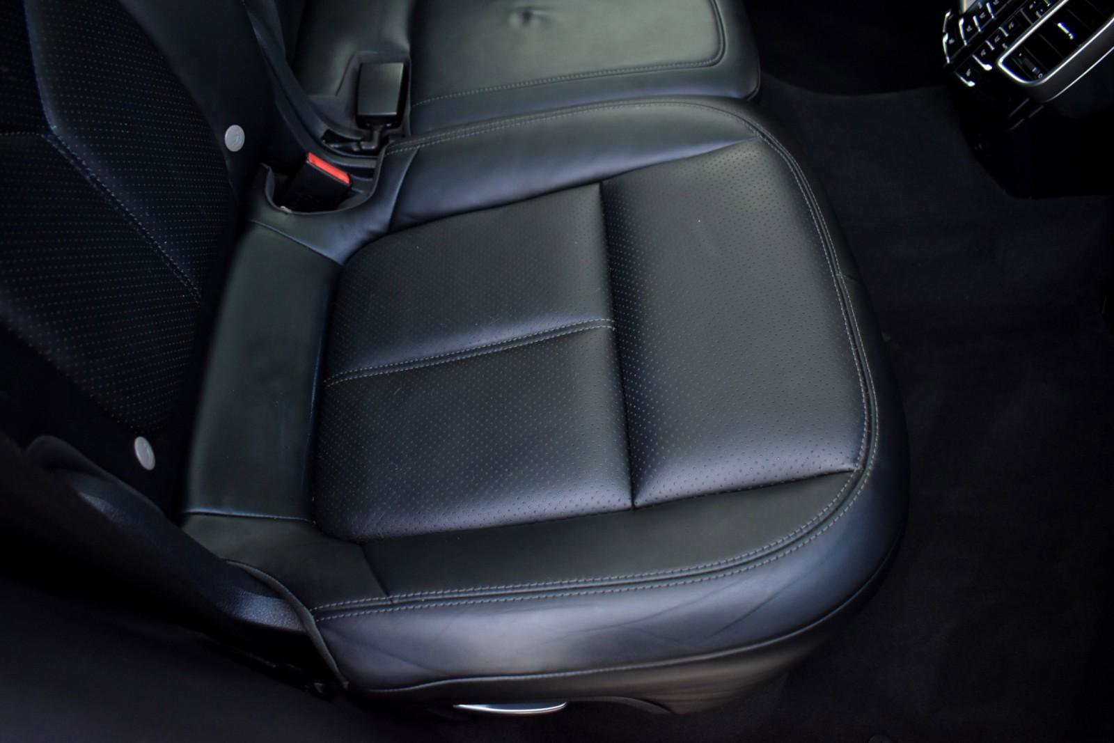 Used 2014 Porsche Cayenne Turbo w/ Comfort Plus Package (PU4) image 39