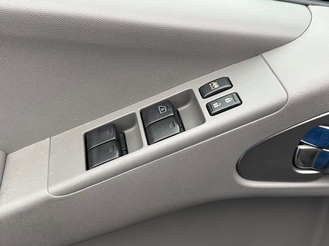 Used 2014 Nissan Frontier SV w/ SV Value Truck Package image 18